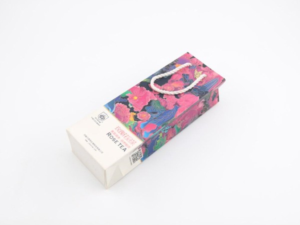 要想包裝禮品盒定做好，創(chuàng)意插畫(huà)少不了